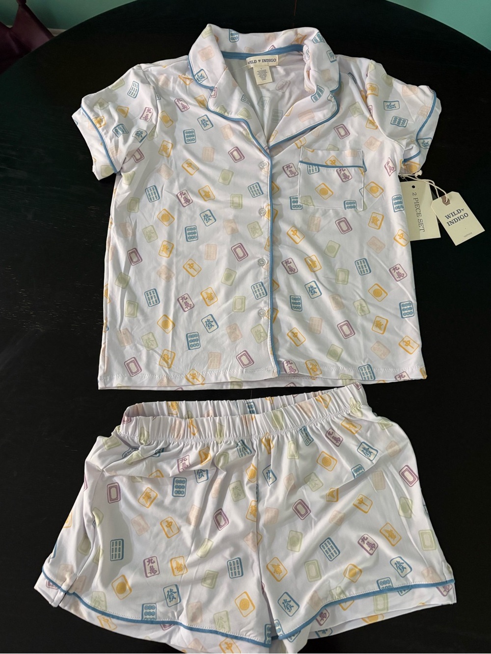 NWT Wild Indigo Mahjong Soft Pajamas, Short Sleeve Top And Shorts, Small